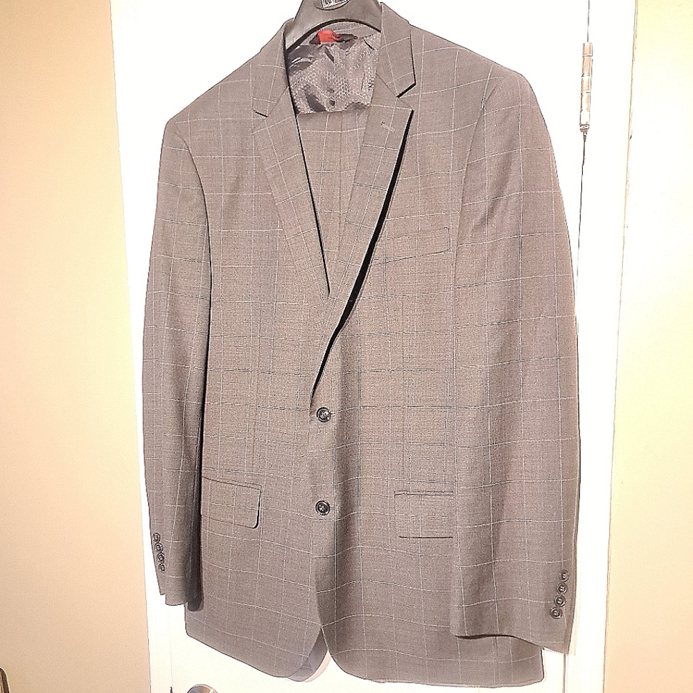 Linea Uomo Grey/Blue Stripe Pattern Suit